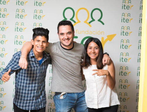 Trabaja en la Fundación Iter